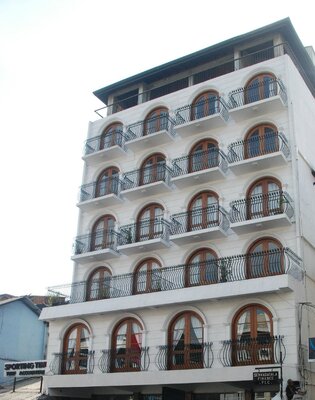 Hotel Casamara