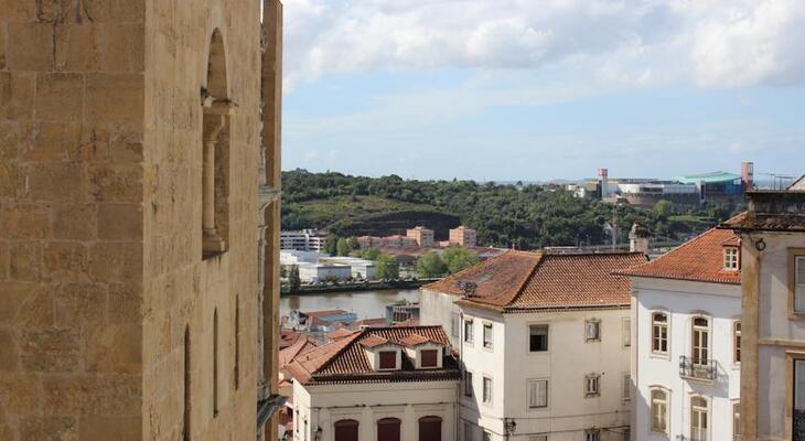 Serenata Hostel Coimbra