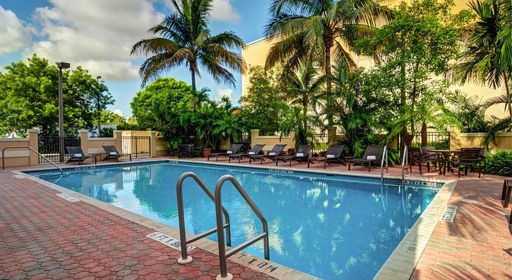 Hyatt Place Fort Lauderdale Cruise Port