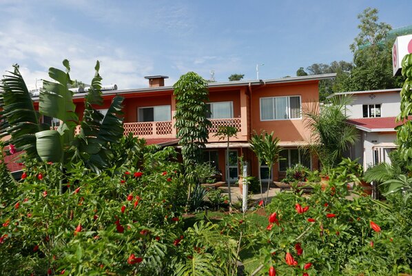 5 Swiss Hotel