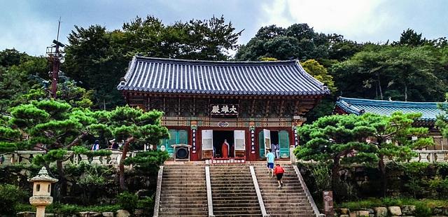 Beomeosa Temple