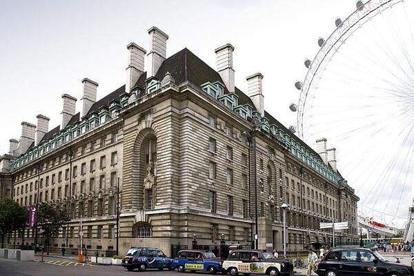 Premier Inn London County Hall Hotel