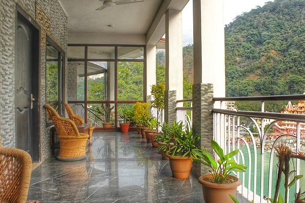 Hotel Ishan- A Riverside Retreat by Salvus