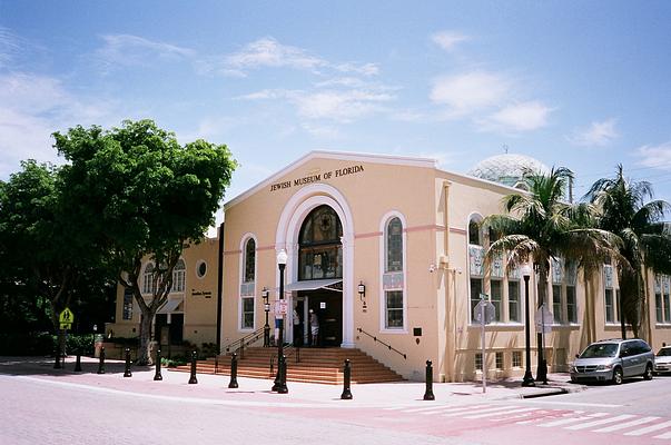 Jewish Museum of Florida - FIU