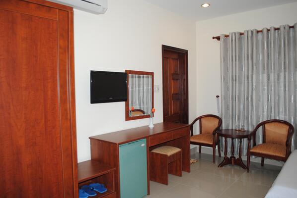 Golden Star Hotel