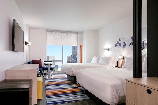 Aloft Chicago Mag Mile