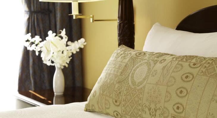 The Courtleigh Hotel and Suites