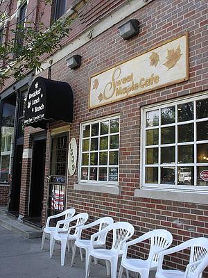 Sweet Maple Cafe