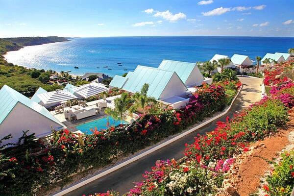 CeBlue Villas & Beach Resort