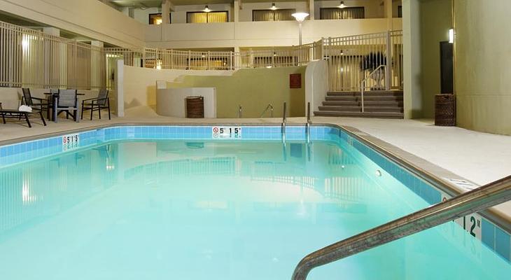 Crowne Plaza Indianapolis-Airport, an IHG Hotel