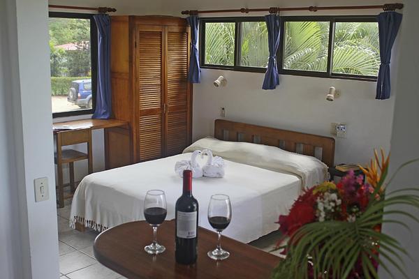Guacamaya Lodge