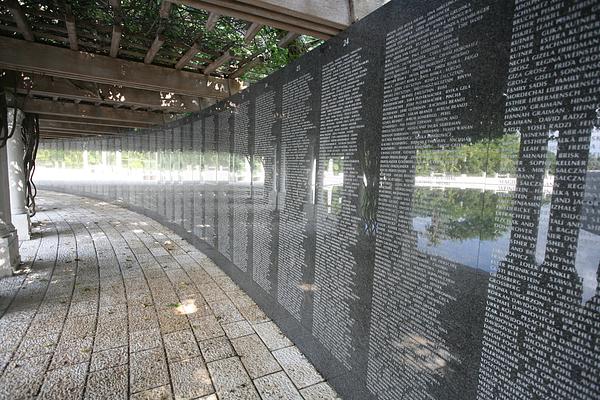 Holocaust Memorial Miami Beach