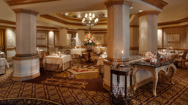 Victoria & Albert's