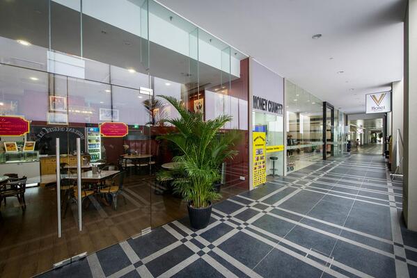 V Hotel Bencoolen