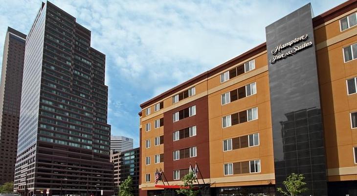 Hampton Inn & Suites Denver-Downtown