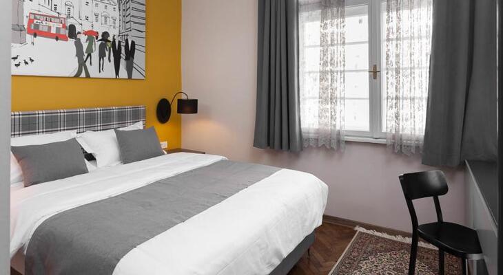 Hotel London B&B