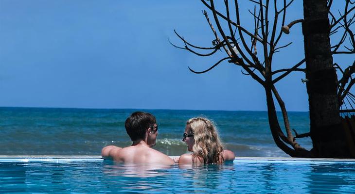 Sea Rock Villa
