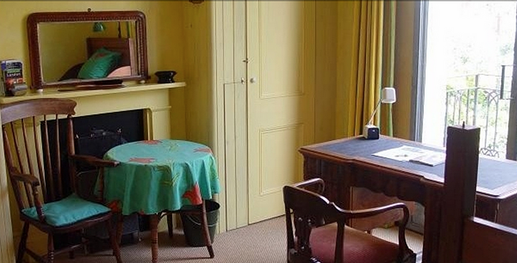 Hampstead Village Guesthouse