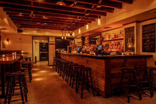 Cask Bar + Kitchen