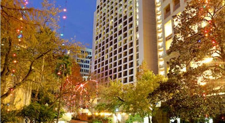 Holiday Inn San Antonio-Riverwalk, an IHG Hotel