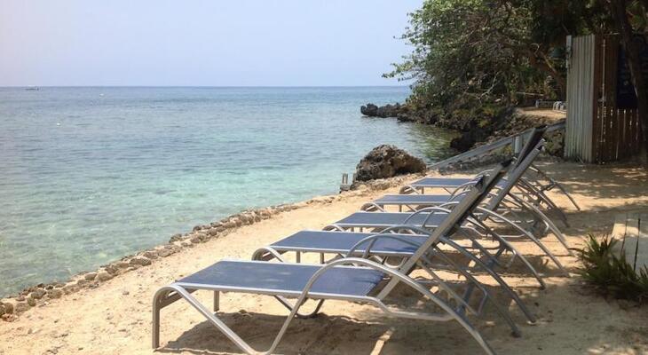 Half Moon Resort