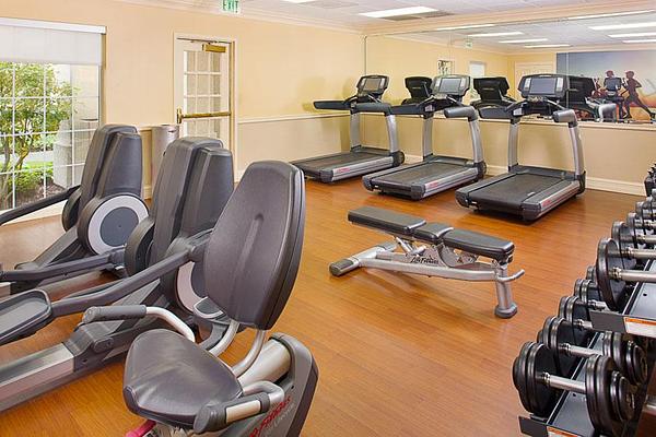 Hyatt House Belmont / Redwood Shores