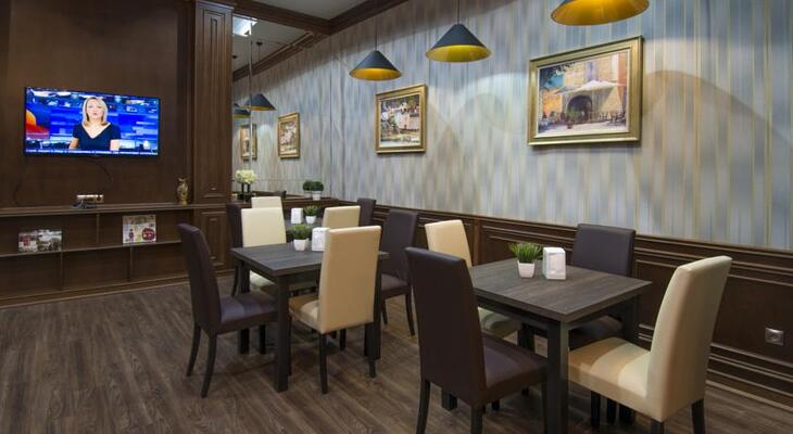 Seven Inn Boutique Hotel