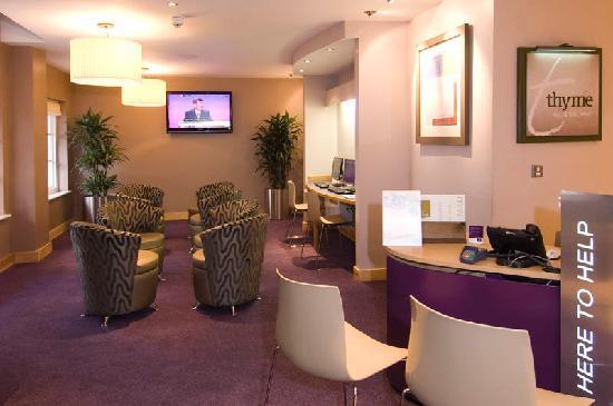 Premier Inn London Victoria hotel