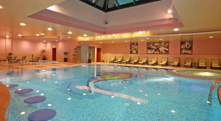 Al Raha Beach Hotel