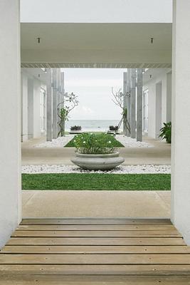 Sri Sharavi Beach Villas & Spa