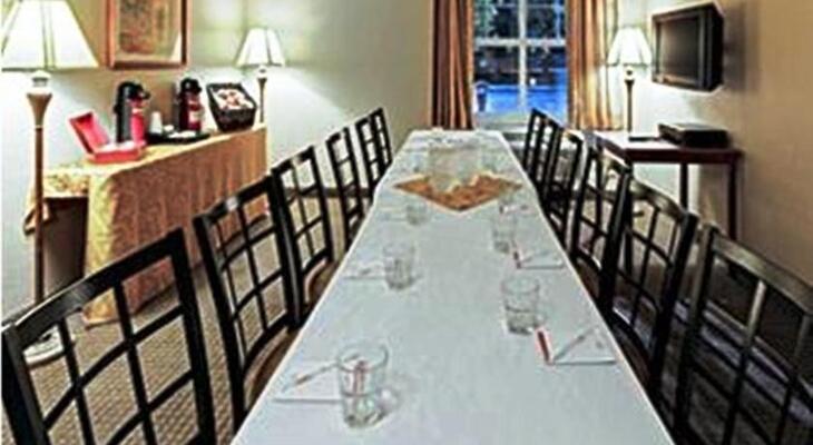 Hawthorn Suites by Wyndham Panama City Beach FL