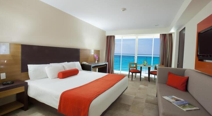 Hotel Krystal Cancun