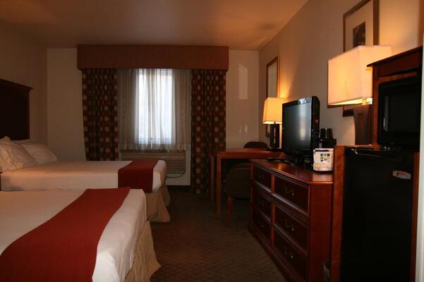 Holiday Inn Express & Suites Park City, an IHG hotel
