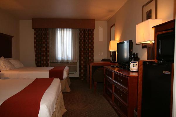 Holiday Inn Express & Suites Park City, an IHG hotel