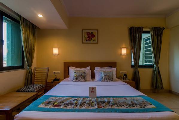 OYO 1152 Hotel Sun Inn