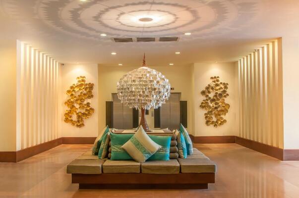 THE PRIVILEGE FLOOR by Lotus Blanc
