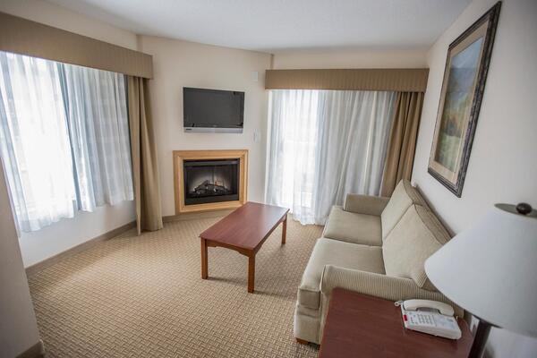 Holiday Inn Express & Suites Asheville Downtown, an IHG Hotel