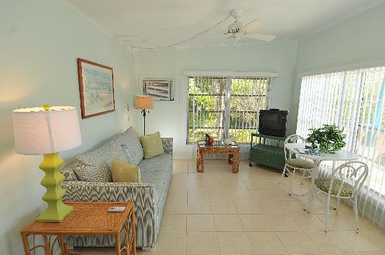 Sandpiper Inn