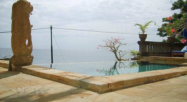 Bayu Cottages Hotel and Restaurant
