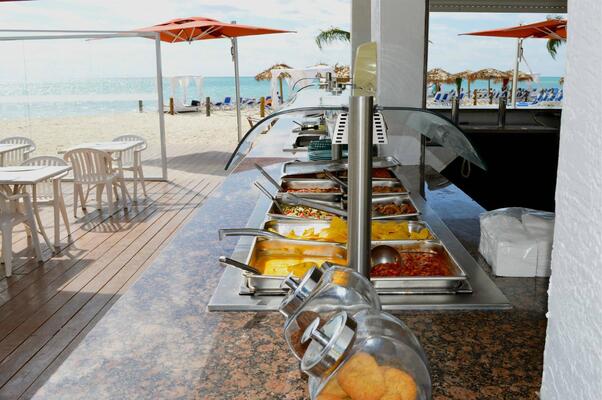 Viva Fortuna Beach by Wyndham - An All-Inclusive Resort