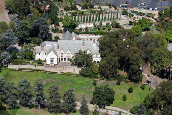 Greystone Mansion and Park
