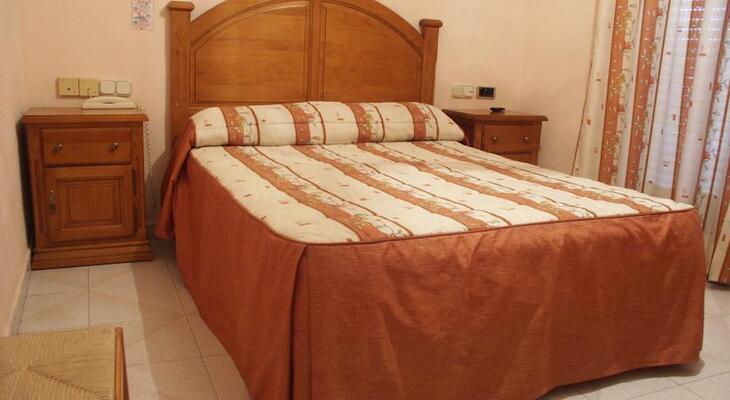 Hostal Descalzos