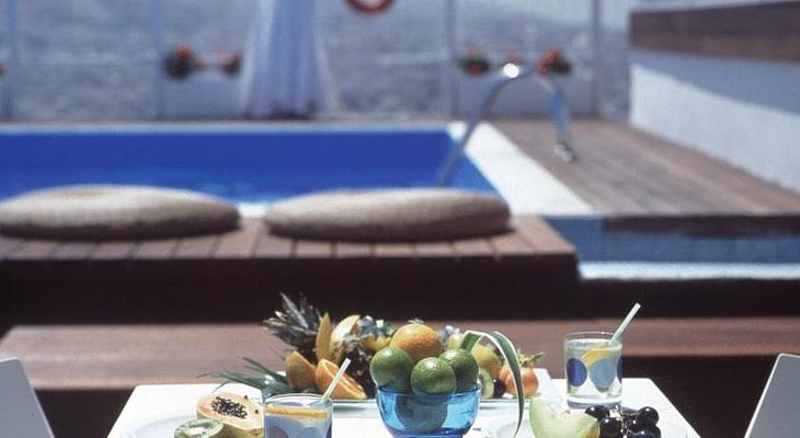 St. George Lycabettus Lifestyle Hotel