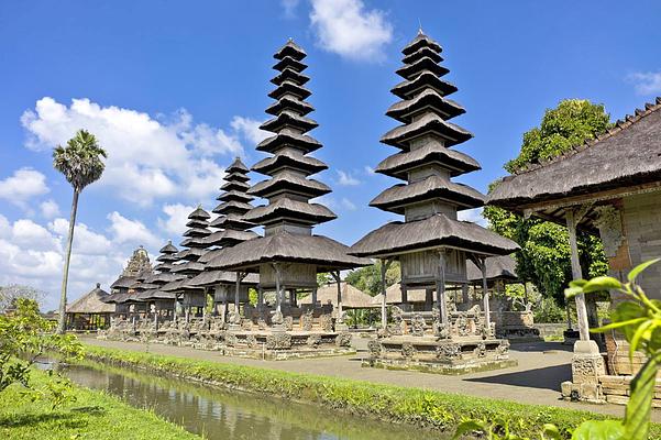 Taman Ayun Temple