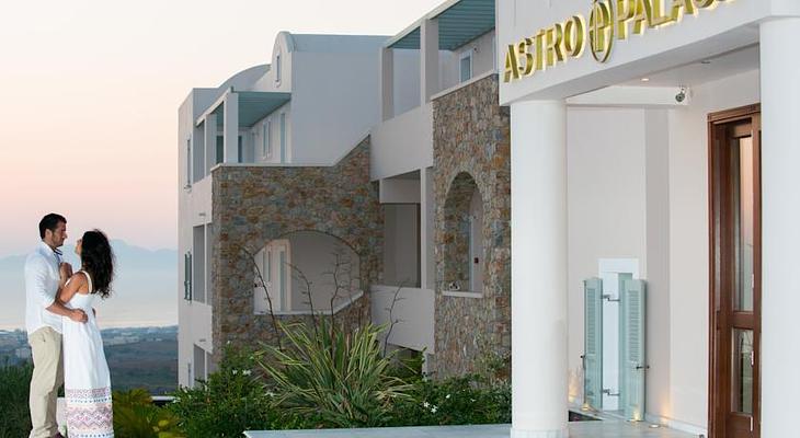 Astro Palace Hotel & Suites