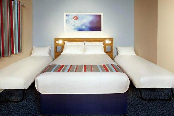 Travelodge Cardiff Atlantic Wharf