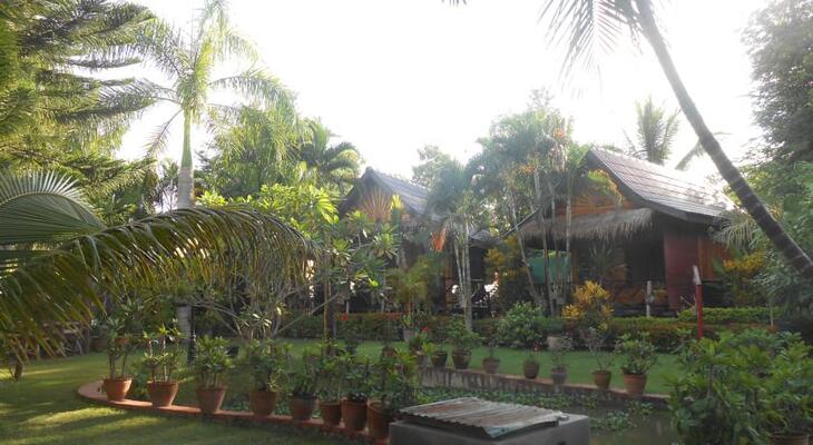 Thongbay Guesthouse