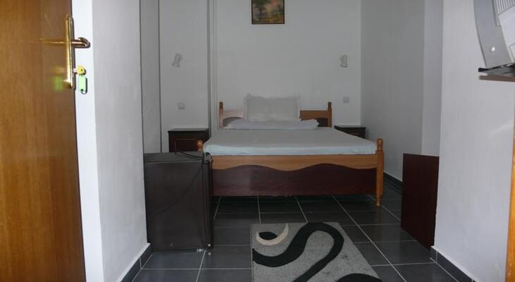 Hotel Uranus