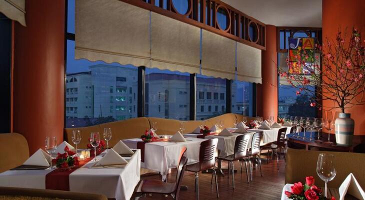 Somerset Grand Hanoi