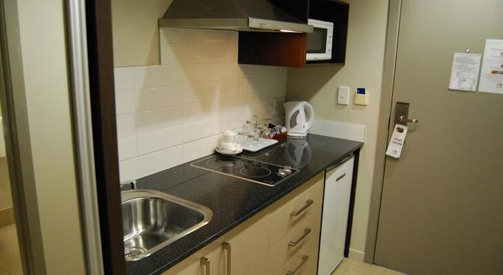 Auckland City Hotel - Hobson St